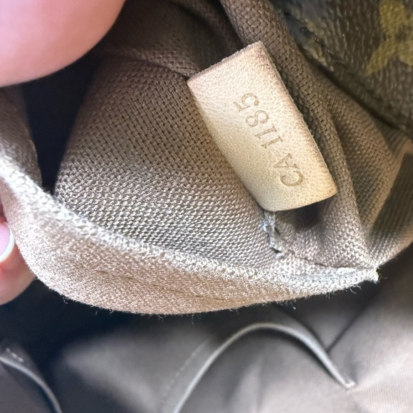 Louis Vuitton Sully Shoulder Bag MM Brown Canvas With Dust bag And Box - Picture 3 of 16